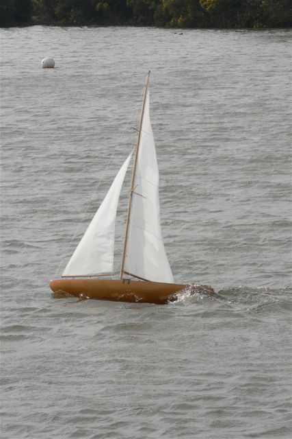 Classic yacht (05)
