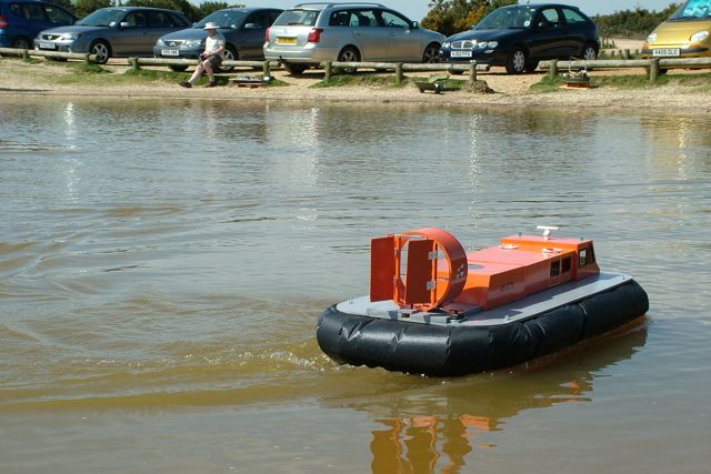 Griffin Hovercraft 20080511151607
