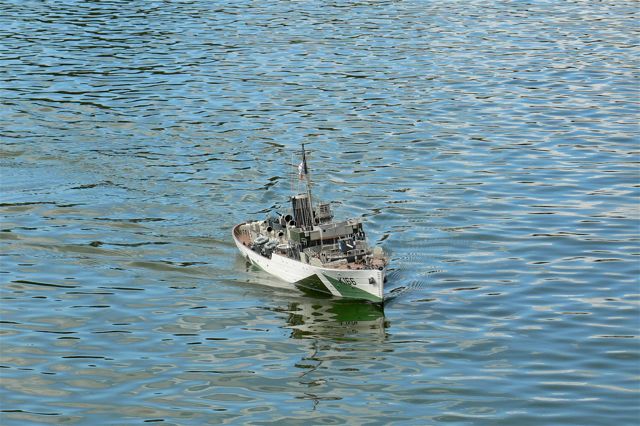 HMCS Snowberry 2 (04)