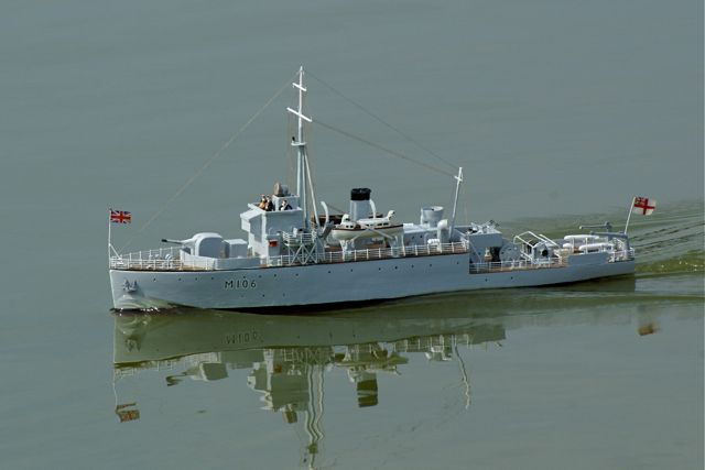 HMS Acute DSC01671.JPG