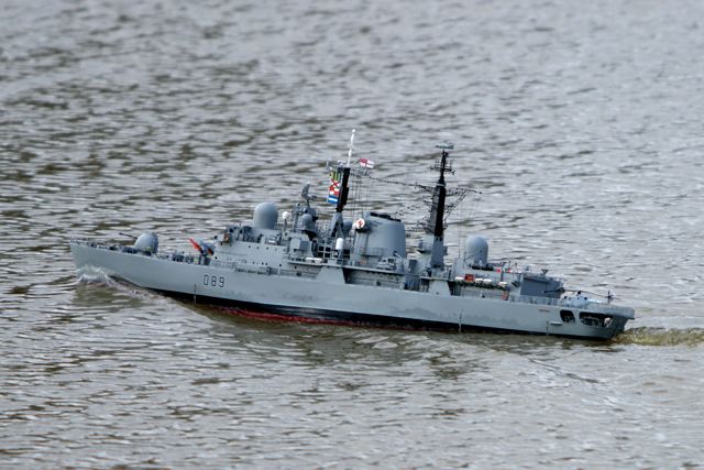 DSC03485  © Peter Taylor 2011