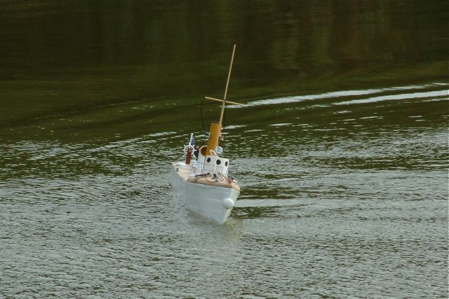 HMS Indescribable 20080925115514