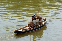 DSC00042 © Peter Taylor 2009