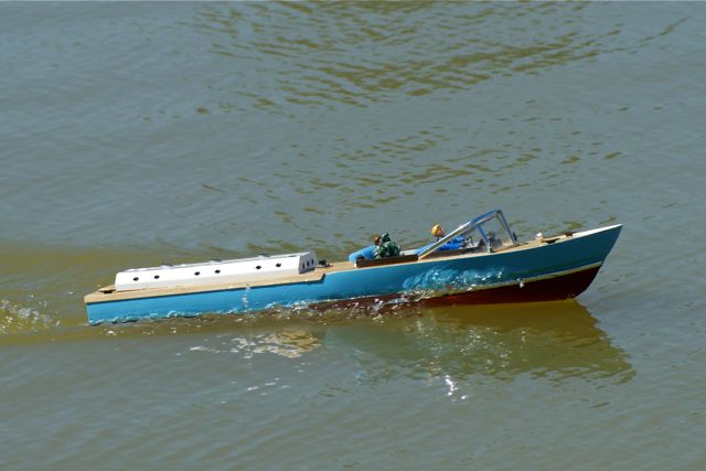 Inboard Speedboat 1 DSC01488