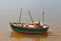 DSC05789 © Peter Taylor 2014