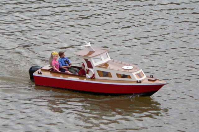 Outboard Cruiser (03)