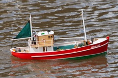DSC03896 © Peter Taylor 2012