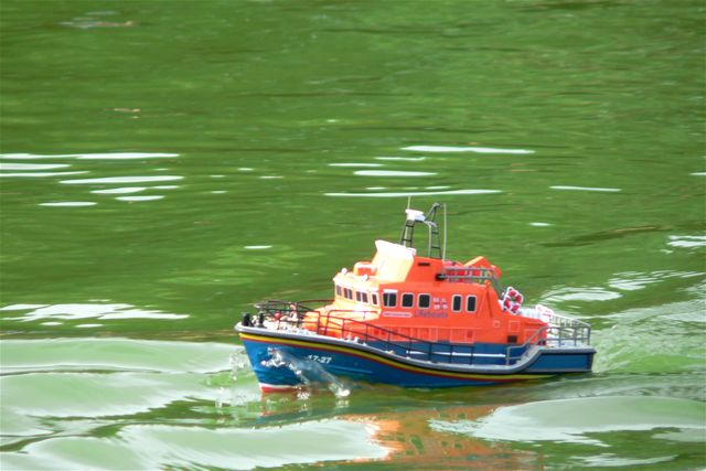 RNLI model (02)