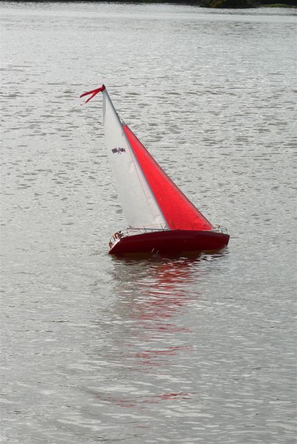 Red Jib sloop (03)
