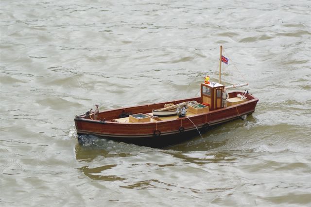 Rescue vessel (10)