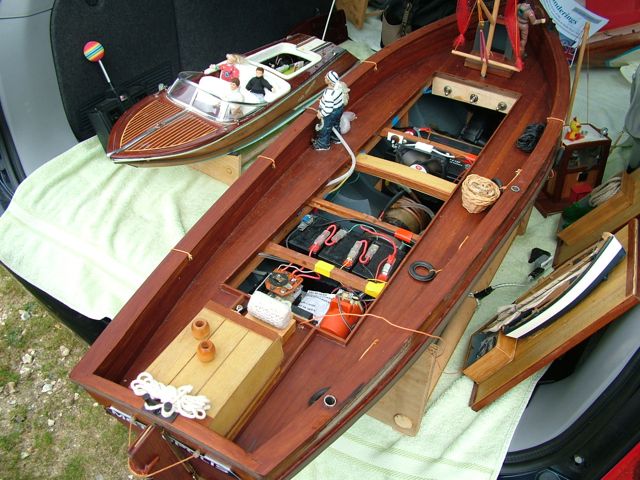 Rescue Vessel 20070823114825