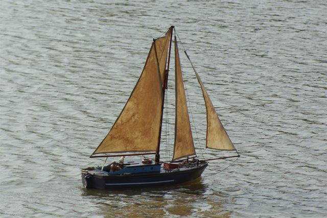 Gaff Cutter (07)