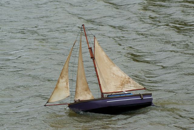 Gaff Cutter (08)