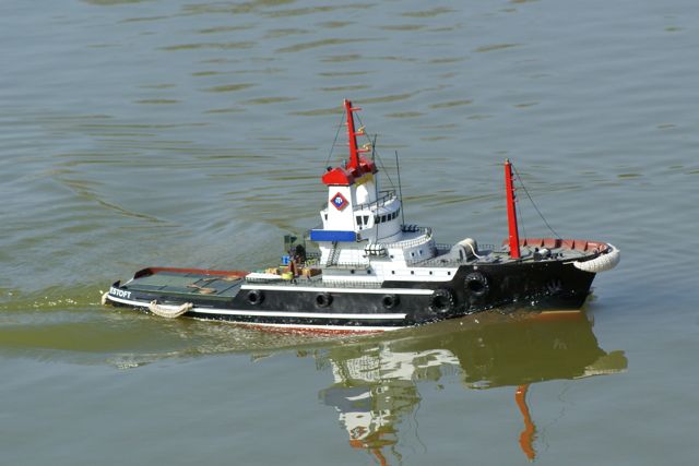 Salvage Tug DSC09222.JPG