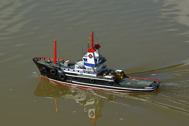 Salvage Tug DSC07075.JPG