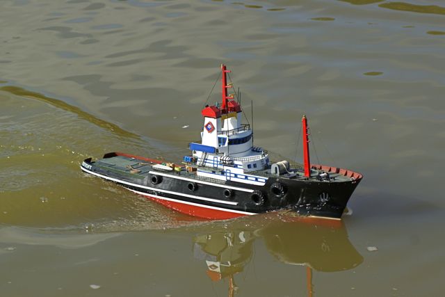 Salvage Tug DSC07078.JPG