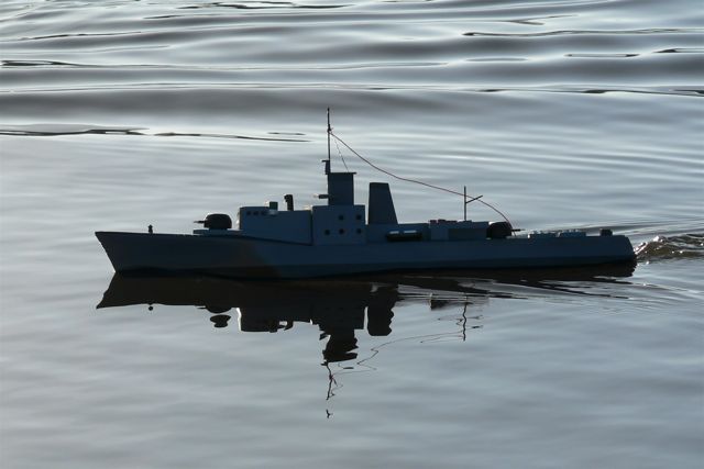 Small Warship model (02)