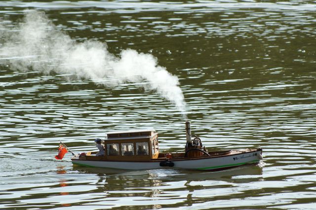 Steam Launch DSC03568