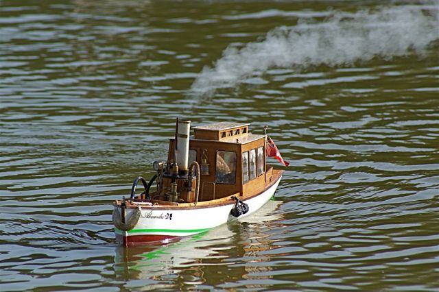 Steam Launch DSC03583