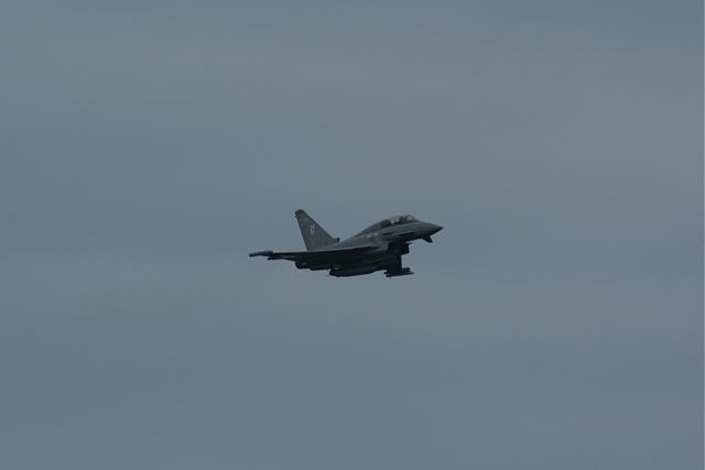 Eurofighter - ultimate boy's toy (& gals) DSC06485.JPG