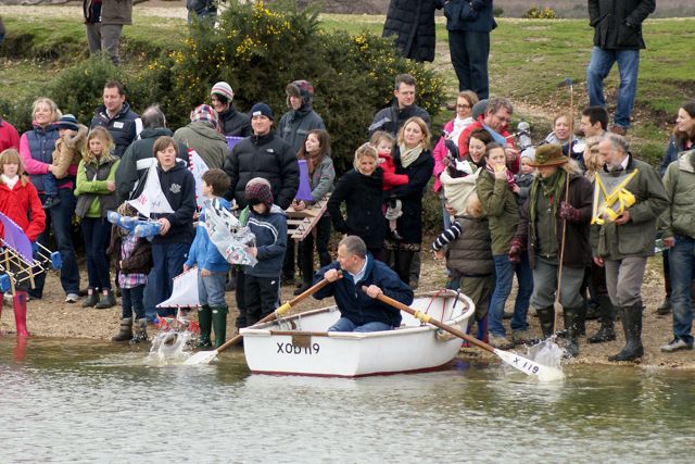 DSC03282 © Peter Taylor 2011