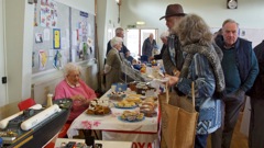 DSC05235 © Peter Taylor 2014