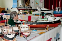 DSC09399 © Peter Taylor 2012