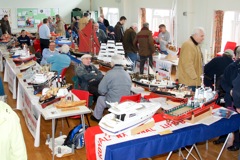 DSC02936 © Peter Taylor 2013