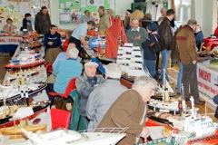 DSC02937 © Peter Taylor 2013