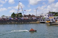 DSC00856 © Peter Taylor 2012