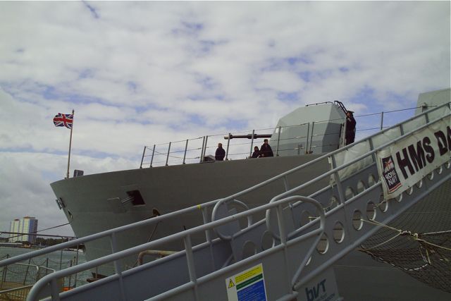 HMS Daring PICT0096