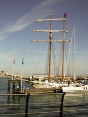 Topsail_Schooner_Tolkien